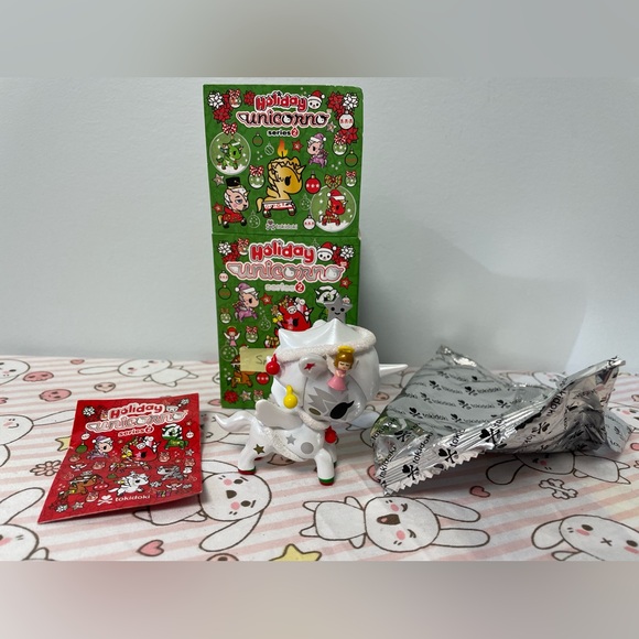Tokidoki Snow Angel Holiday Unicorno Series 2 Art Mini Figure - Picture 6 of 10
